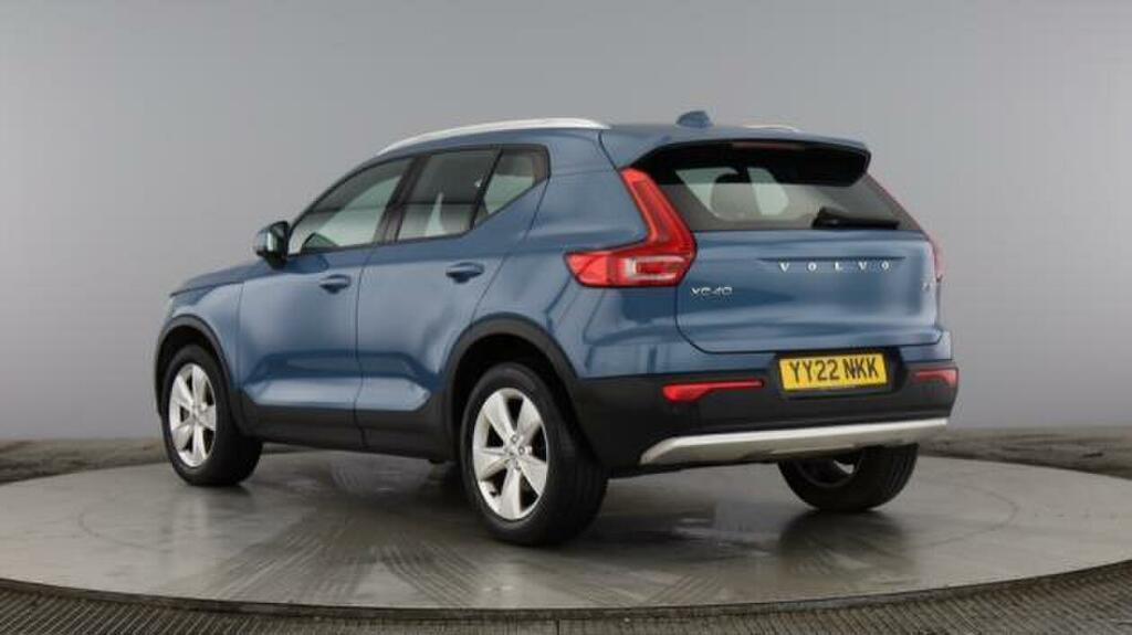 Volvo XC40 2.0 B3p Core Blue #2