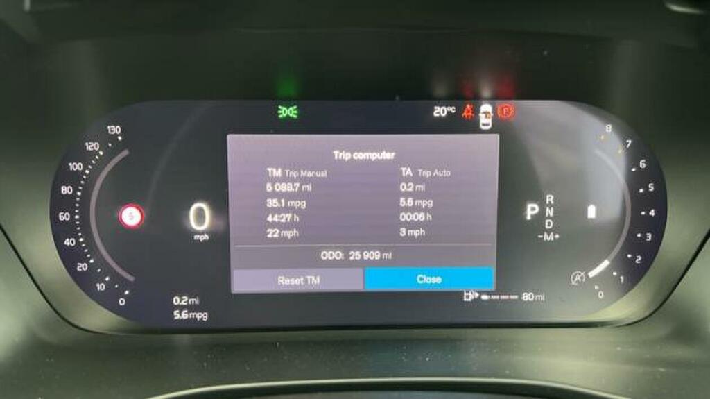 Volvo XC40 2.0 B3p Core Silver #4