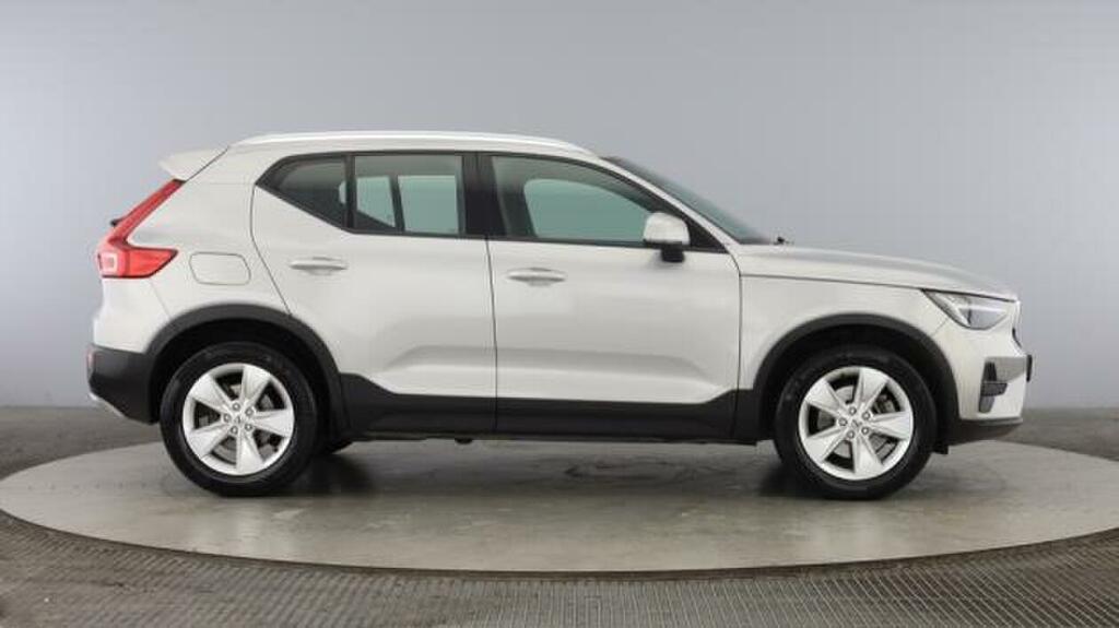 Volvo XC40 2.0 B3p Core Silver #2