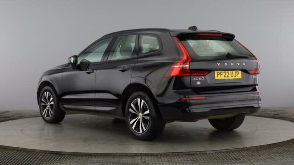 Volvo XC60 2.0 B5p Core Awd Geartronic Black #2