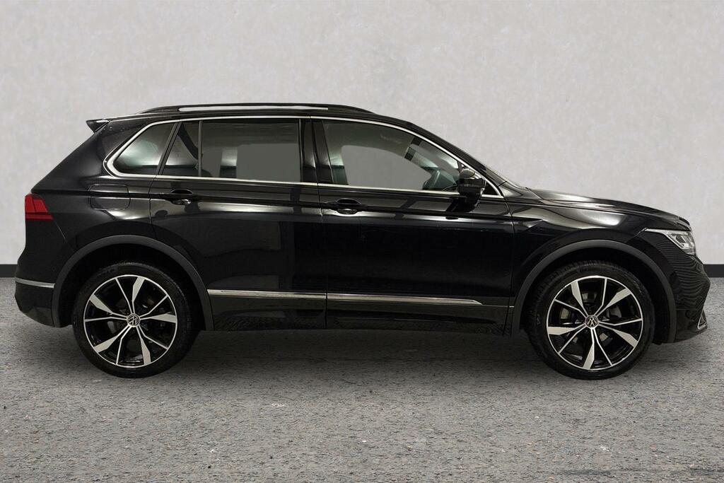 Volkswagen Tiguan 1.4 Tsi Ehybrid R-line Dsg Black #4