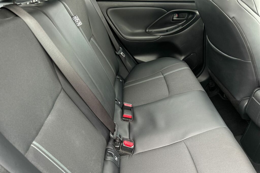 Toyota Yaris Cross 1.5 Hybrid Design Cvt White #17
