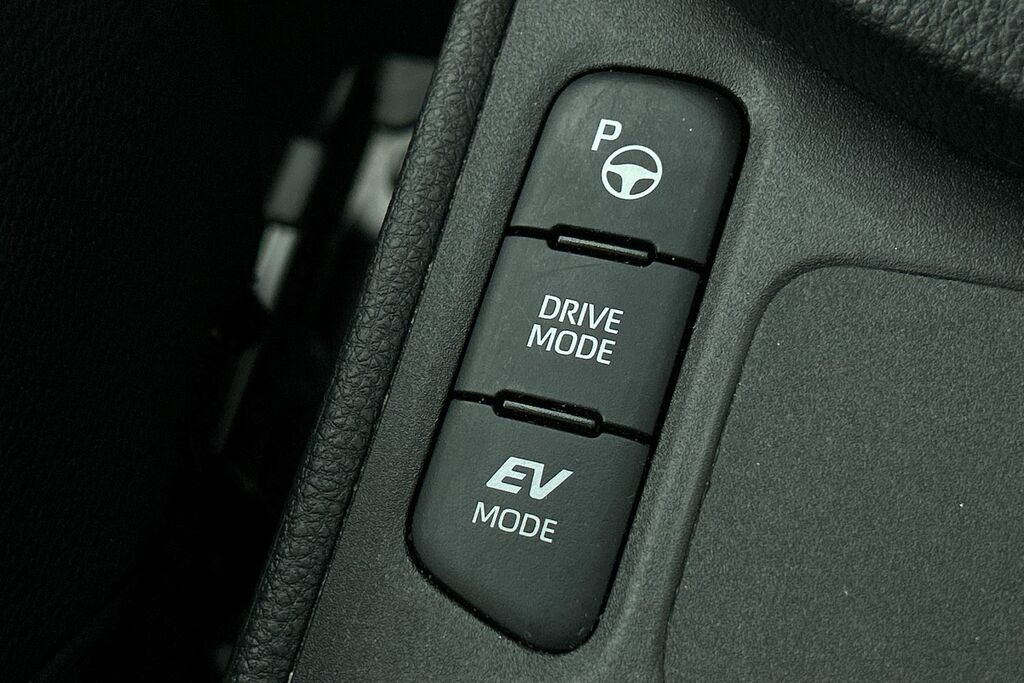 Toyota Yaris Cross 1.5 Hybrid Design Cvt White #23