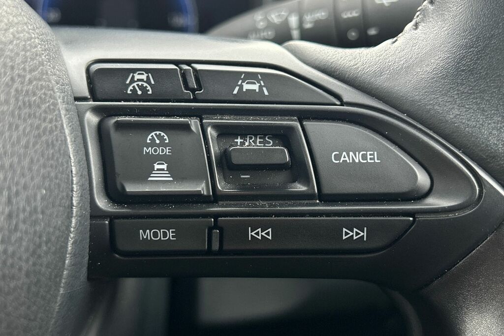Toyota Yaris Cross 1.5 Hybrid Design Cvt White #9
