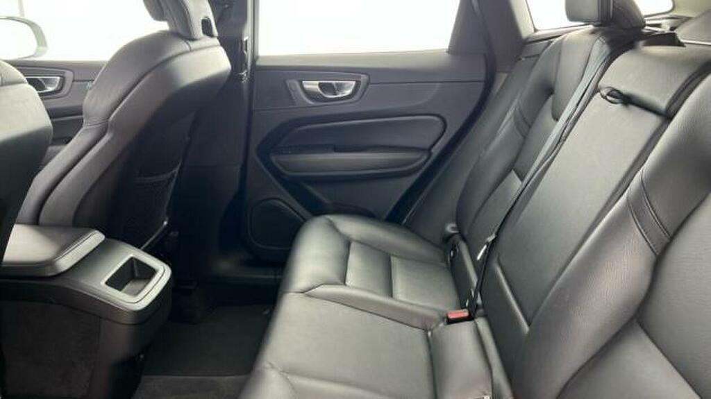 Volvo XC60 Ultimate Blue #11