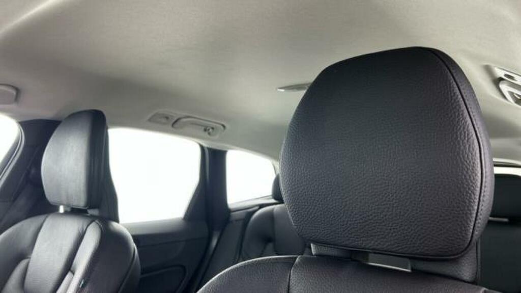 Volvo XC60 Ultimate Blue #9