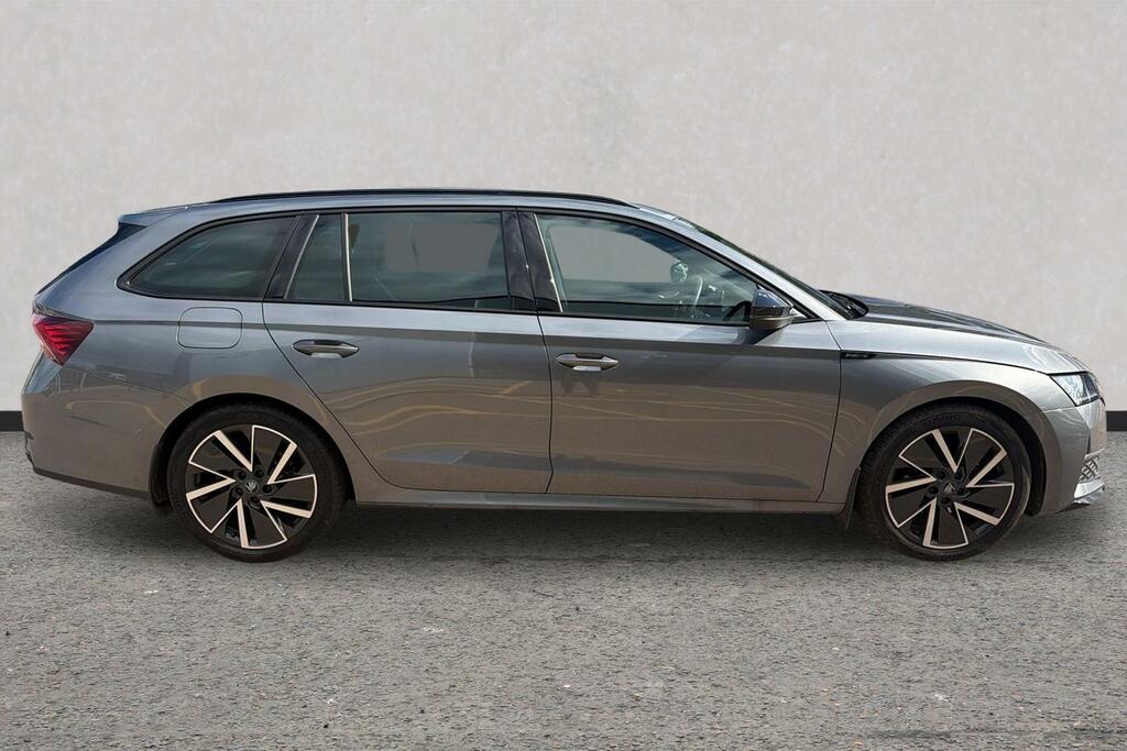 Skoda Octavia 1.5 Tsi 150 E-tec Sportline Dsg Grey #4