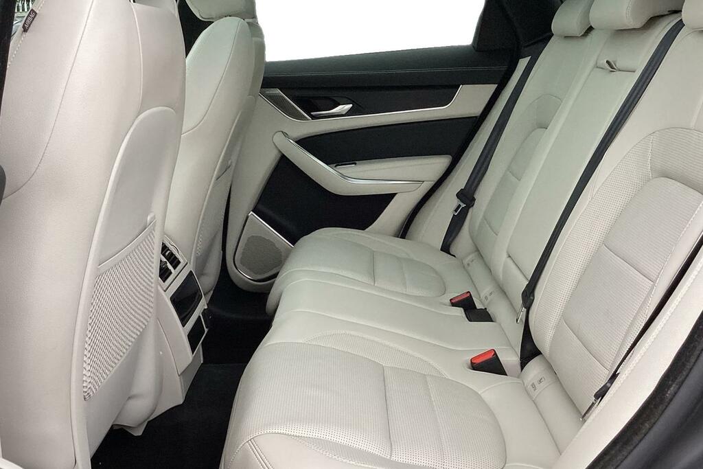 Jaguar F-Pace D200 R-dynamic Se Black Blue #4