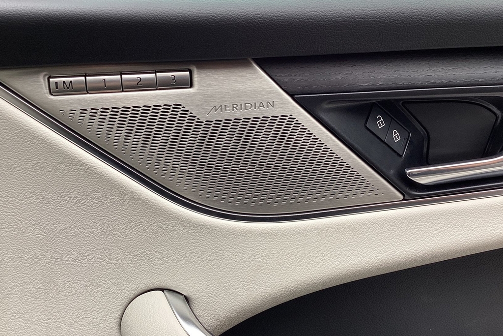 Jaguar F-Pace R-dynamic Hse Black Black #27