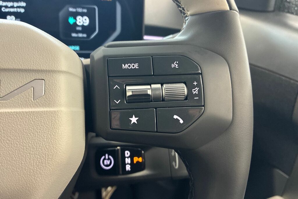 Kia EV3 Air Black #18