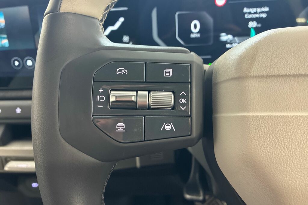 Kia EV3 Air Black #17