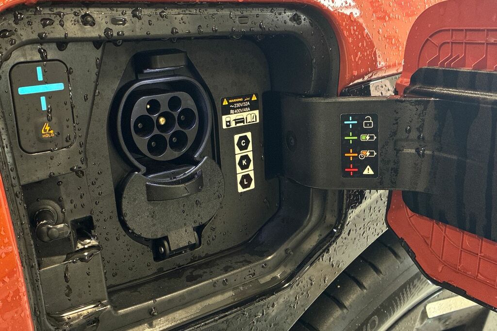 Kia EV3 Air Black #30