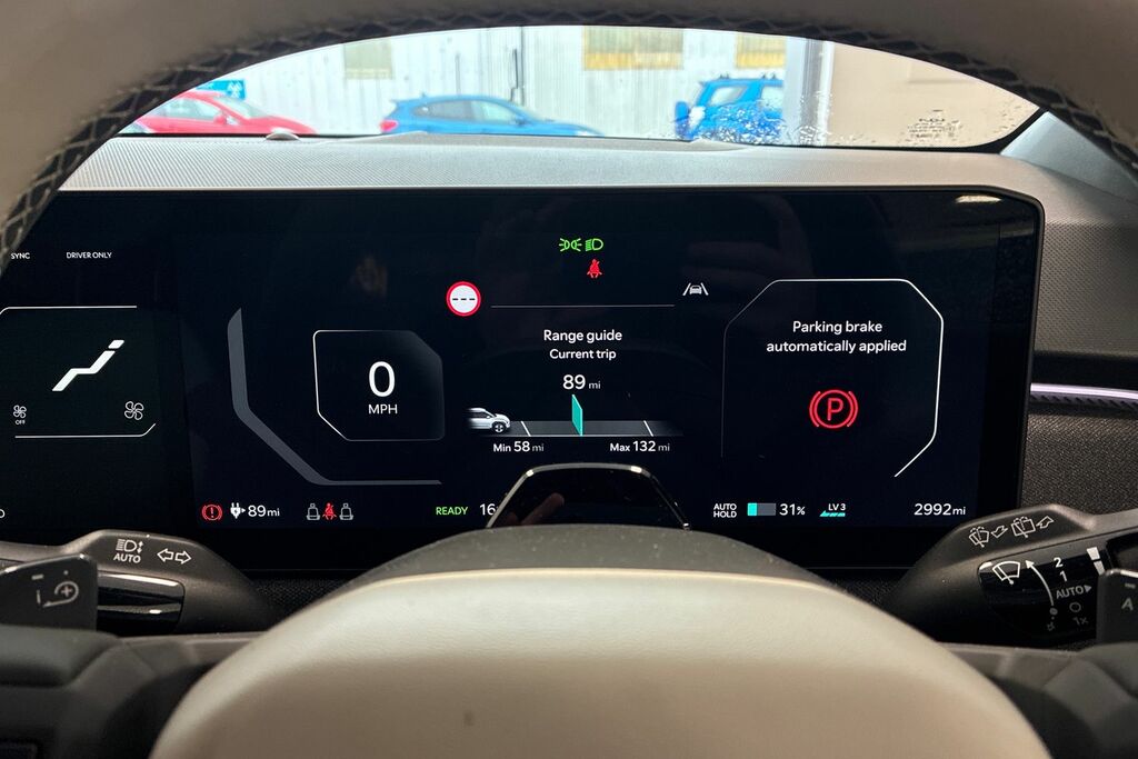 Kia EV3 Air Black #9