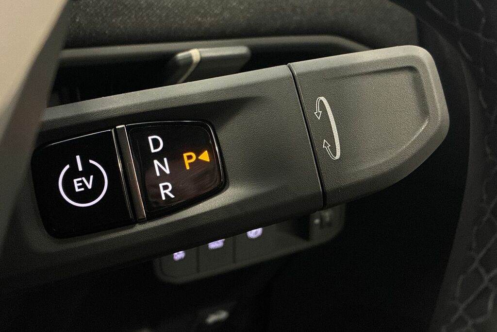 Kia EV3 Air Black #10