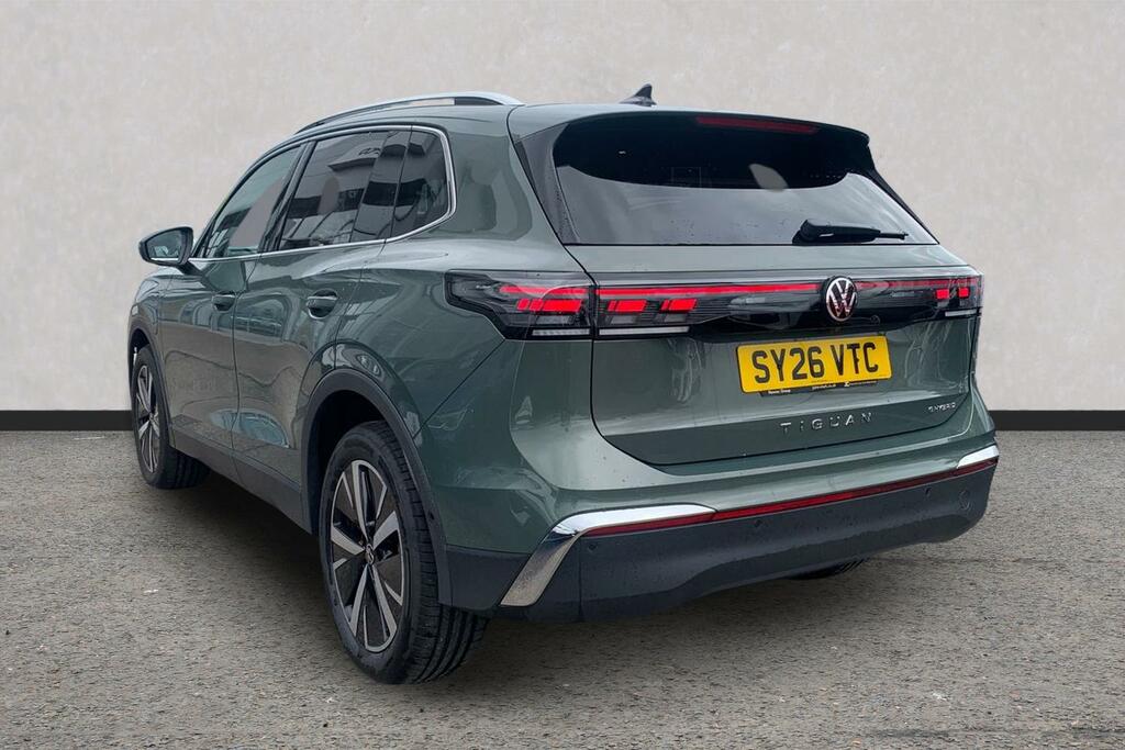 Volkswagen Tiguan 1.5 Tsi Ehybrid Elegance Dsg Green #3