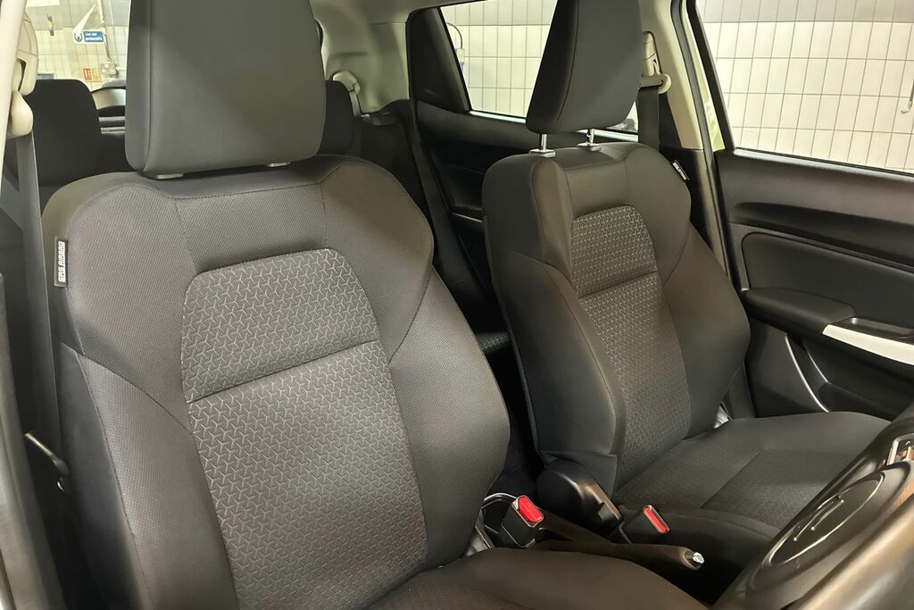 Suzuki Swift Hatchback Red #26