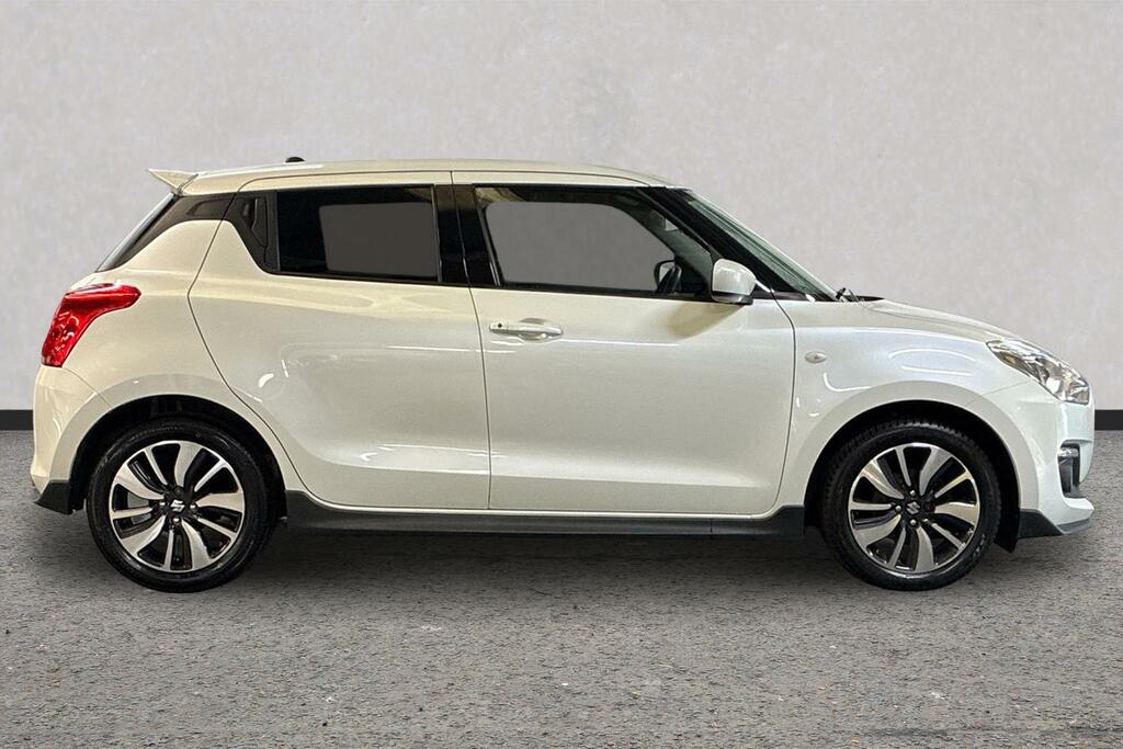 Suzuki Swift Hatchback Red #12