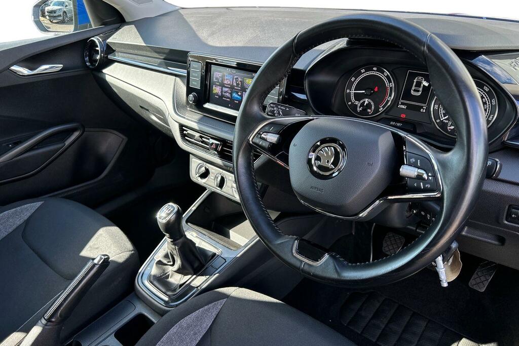 Skoda Fabia 1.0 Mpi 80 Se Comfort Blue #6