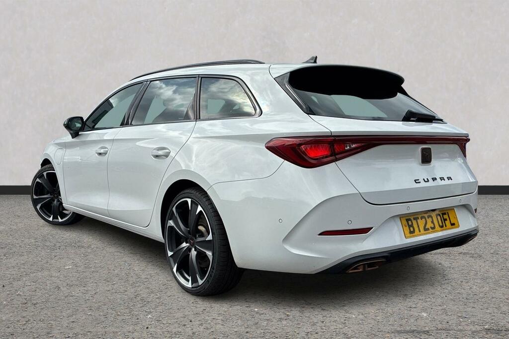 Cupra Leon 1.4 Ehybrid Vz2 Dsg White #3