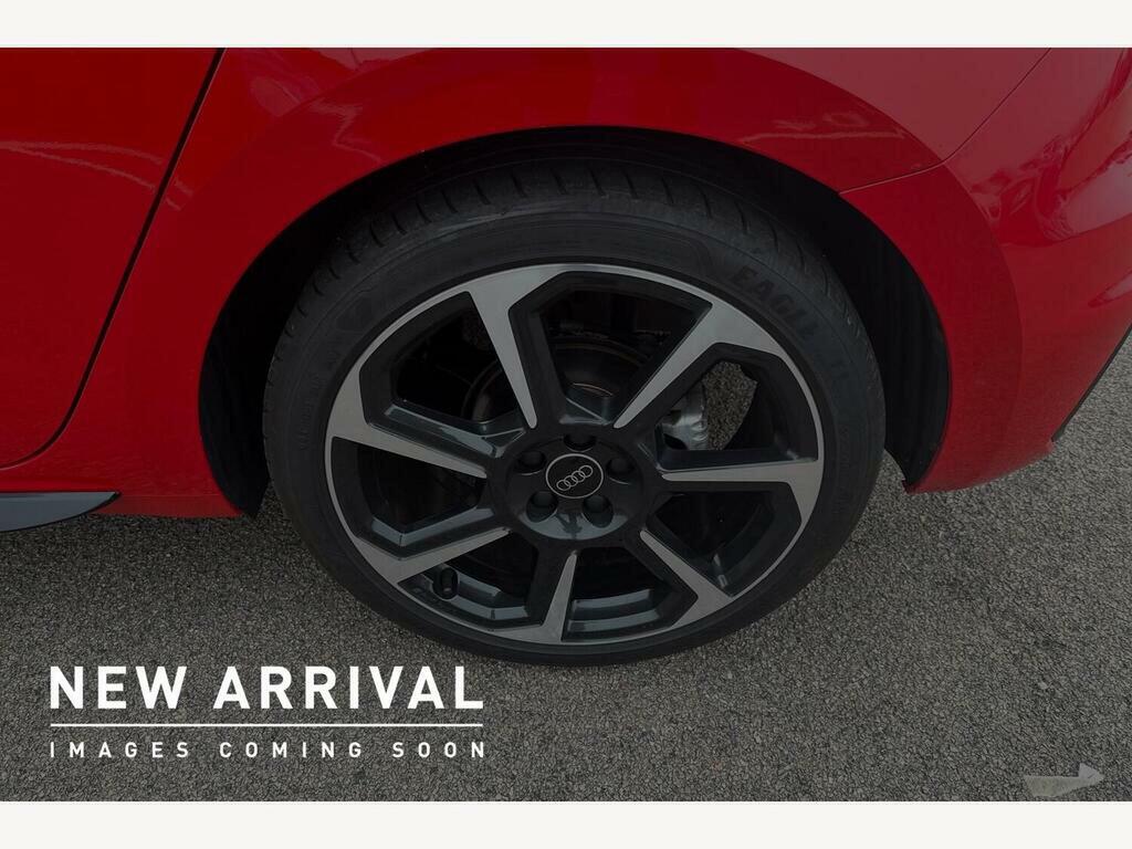 Audi A1 Black Edition 30 Tfsi 110 Ps S Tronic Red