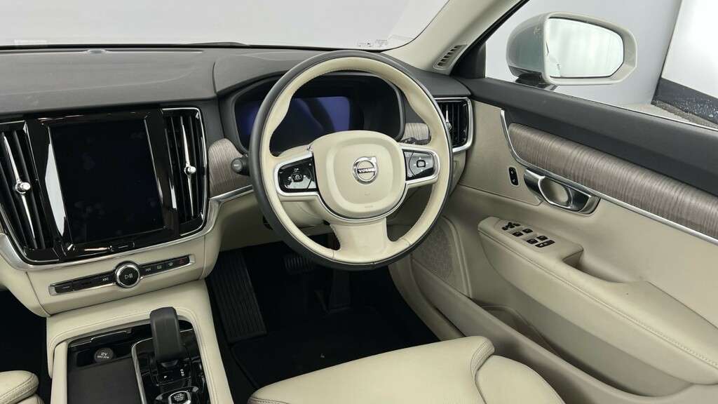 Volvo V90 Plus Black #8
