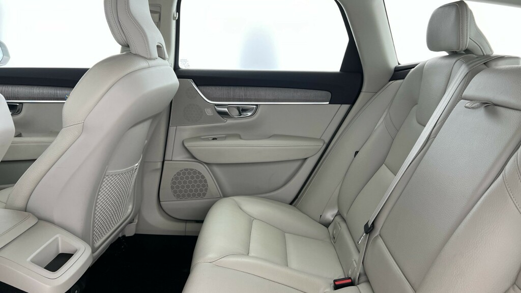 Volvo V90 Plus Black #7