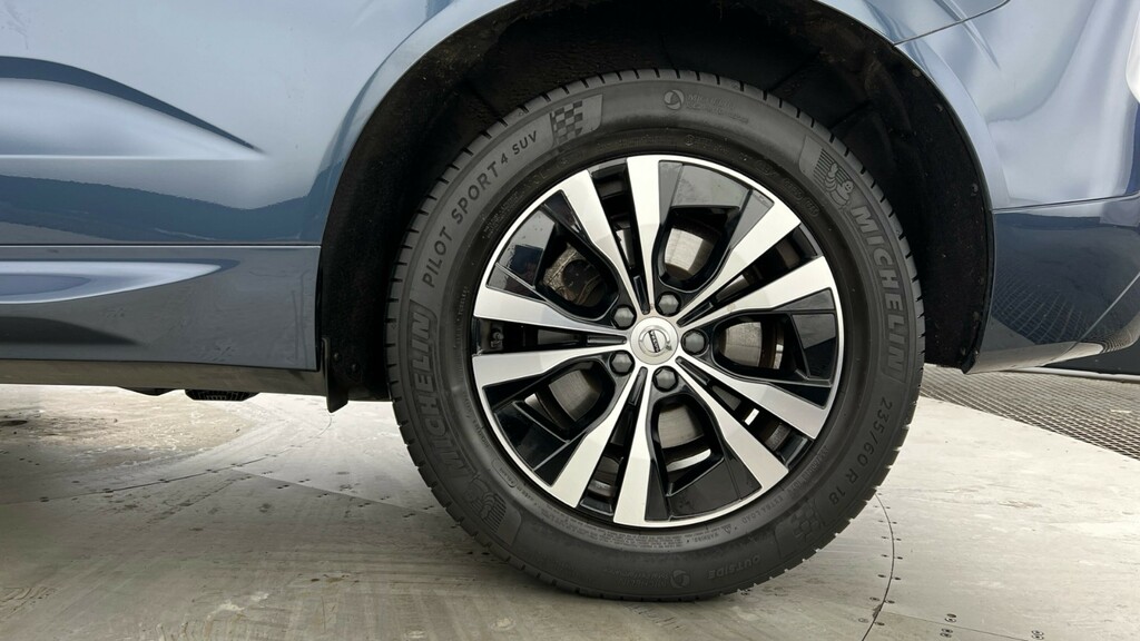 Volvo XC60 2.0 B5p Core Awd Geartronic Blue #4