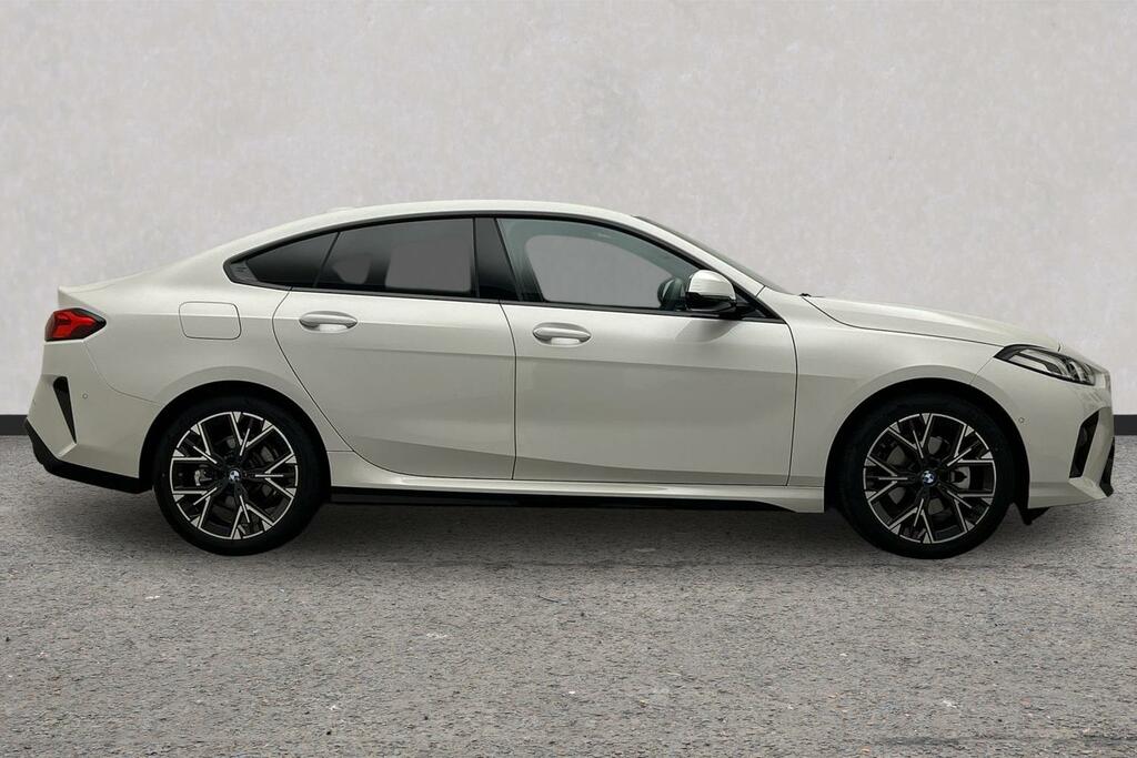 BMW 2 Series 1.5 220I Mht M Sport Dct Euro 6 Ss White #3