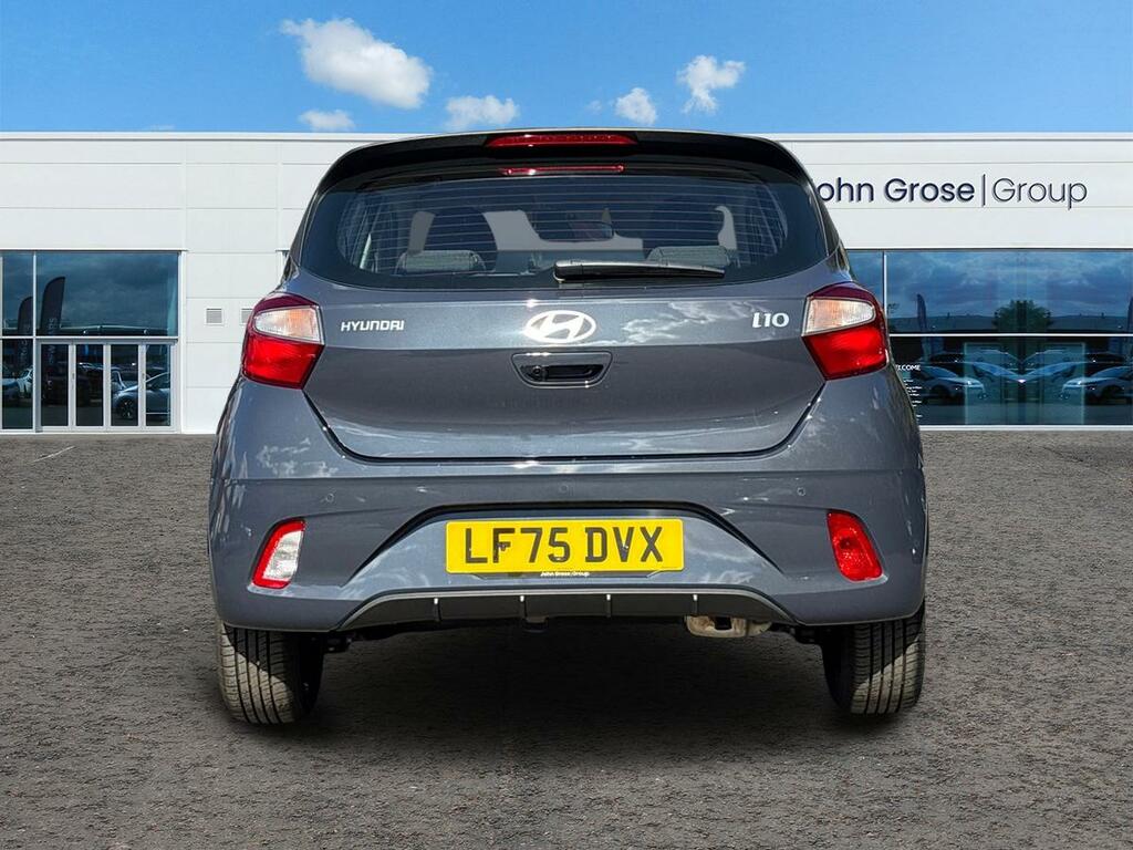 Hyundai I10 1.0 63 Advance Nav Hatchback Grey #4