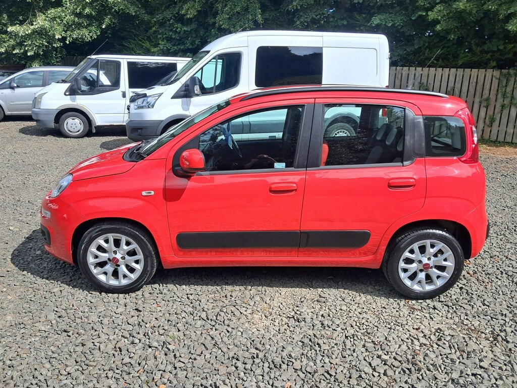 Fiat Panda 1.2 Lounge Red #4