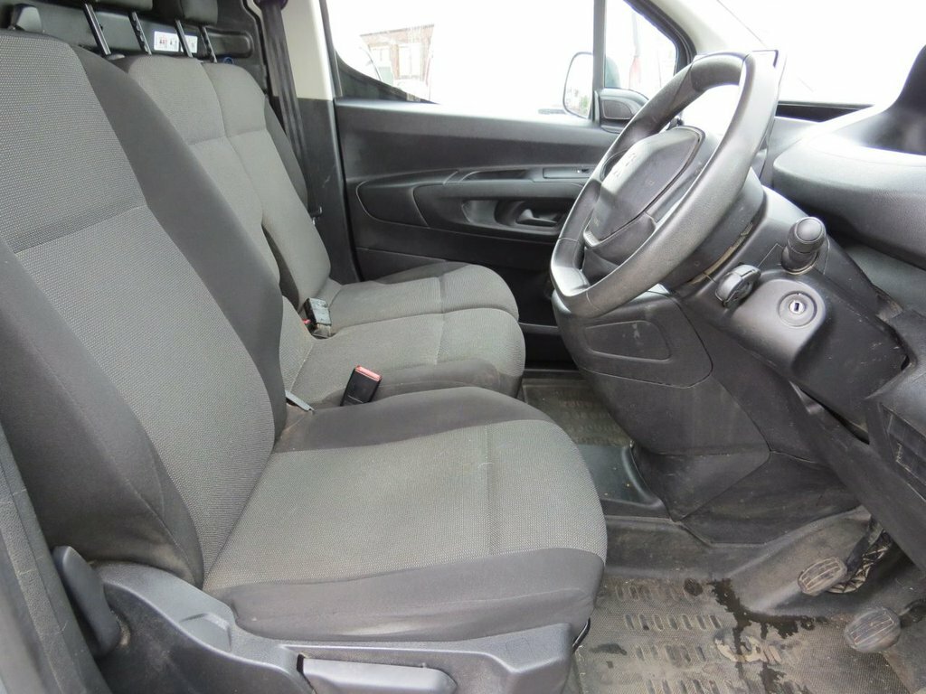Peugeot Partner 1.5L Professional Grey #3