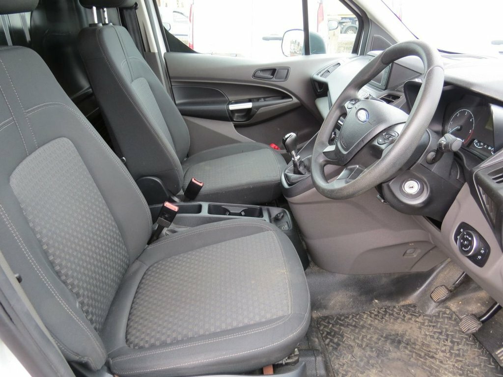 Ford Transit Connect 1.5L Trend White #3