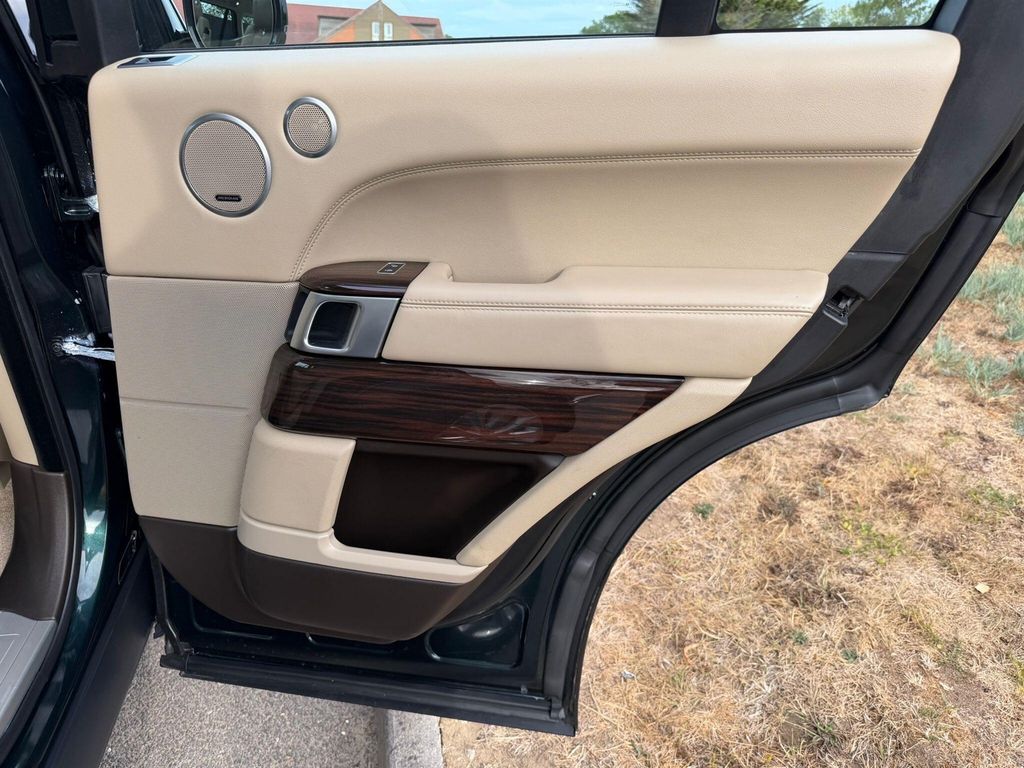 Land Rover Range Rover Automatic Silver #34