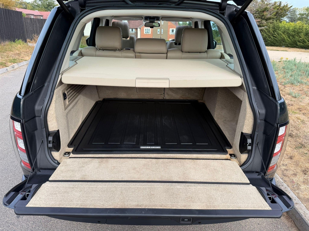 Land Rover Range Rover Automatic Silver #48