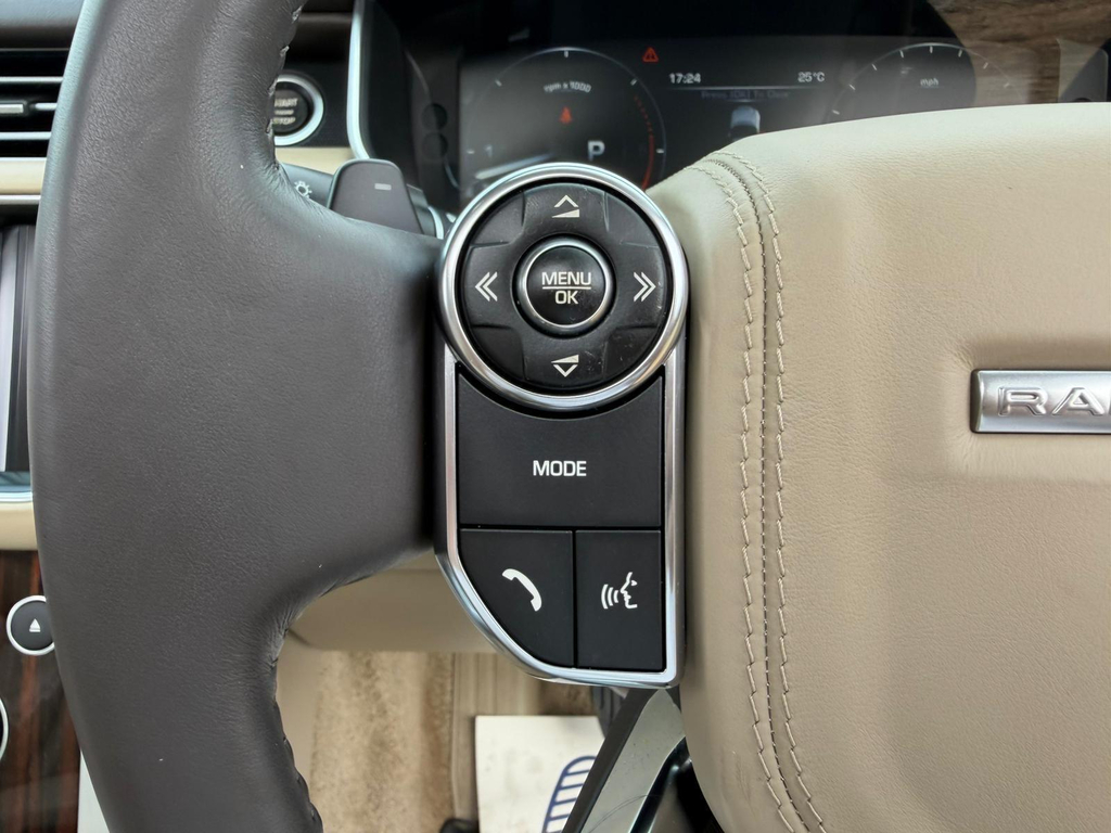 Land Rover Range Rover Automatic Silver #27