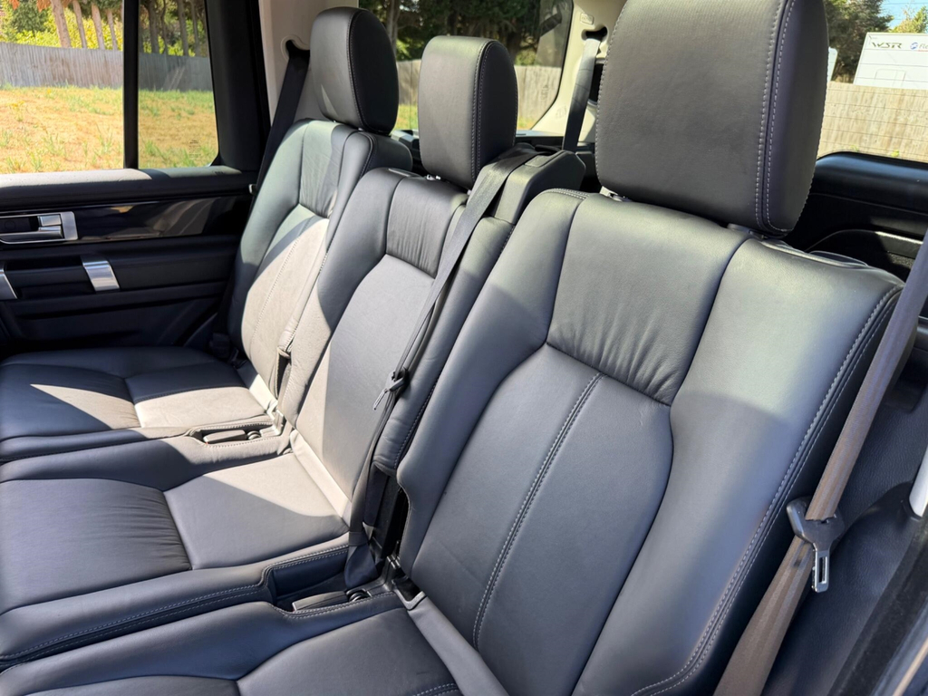 Land Rover Discovery Se Tech Silver #38