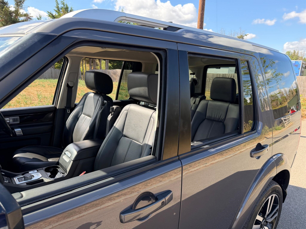 Land Rover Discovery Se Tech Silver #33