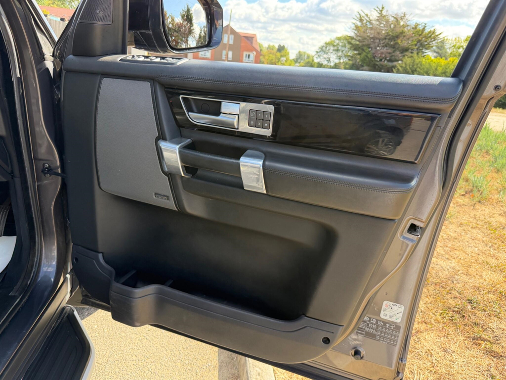 Land Rover Discovery Se Tech Silver #27