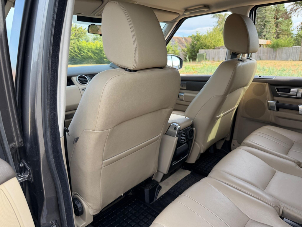 Land Rover Discovery Automatic Grey #21