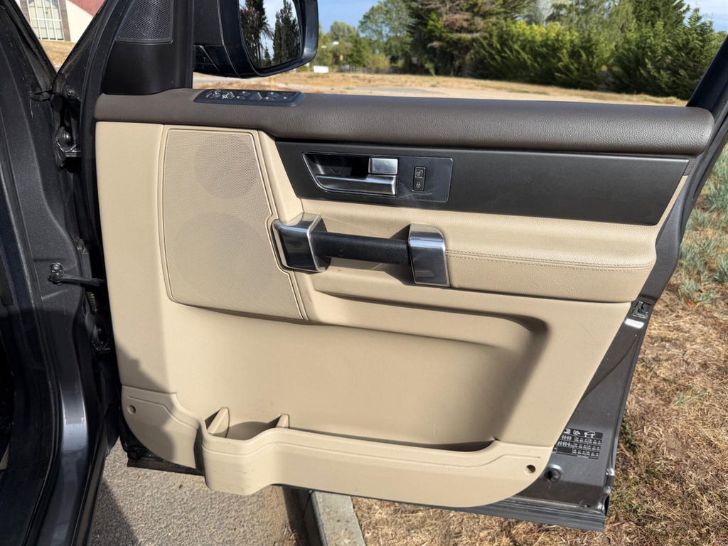 Land Rover Discovery Automatic Grey #27