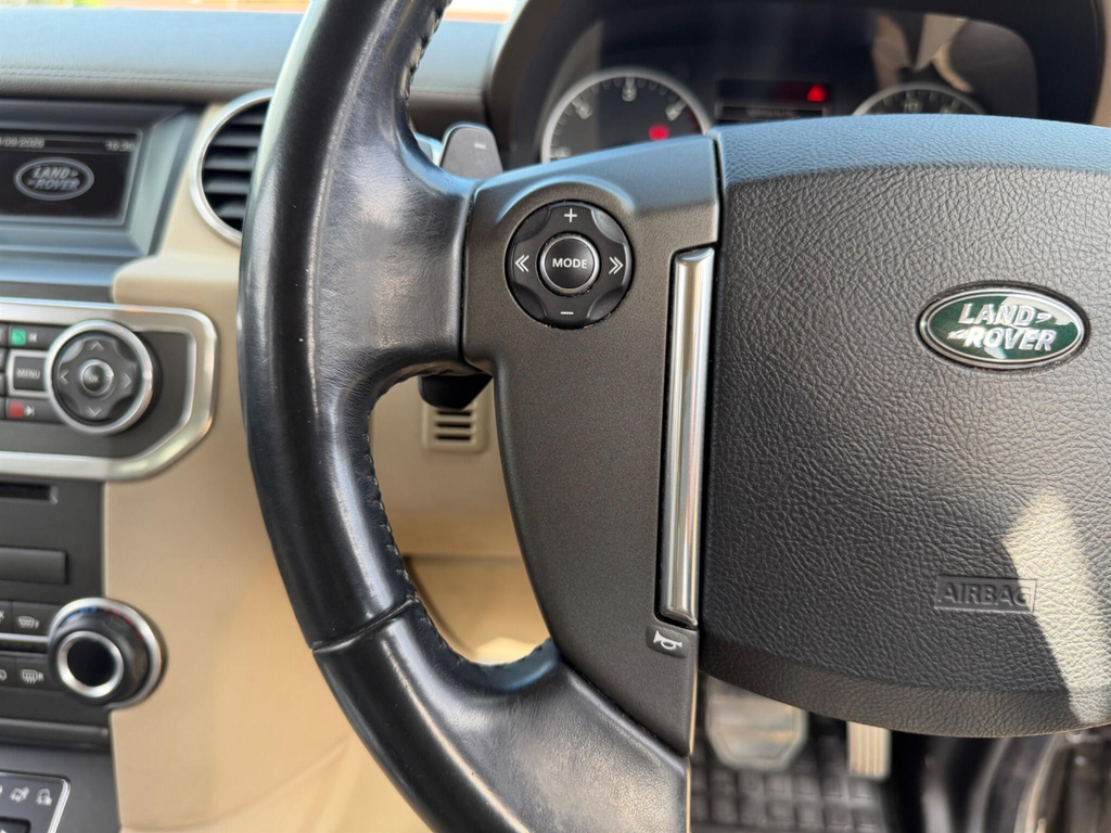 Land Rover Discovery Automatic Grey #54