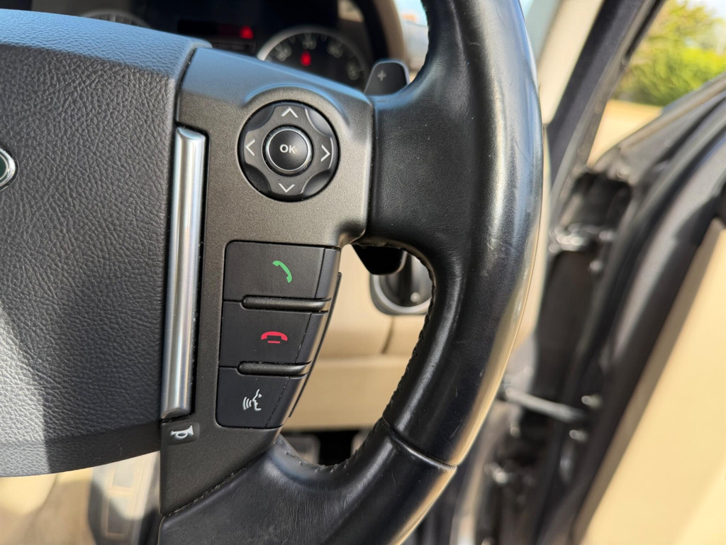 Land Rover Discovery Automatic Grey #23