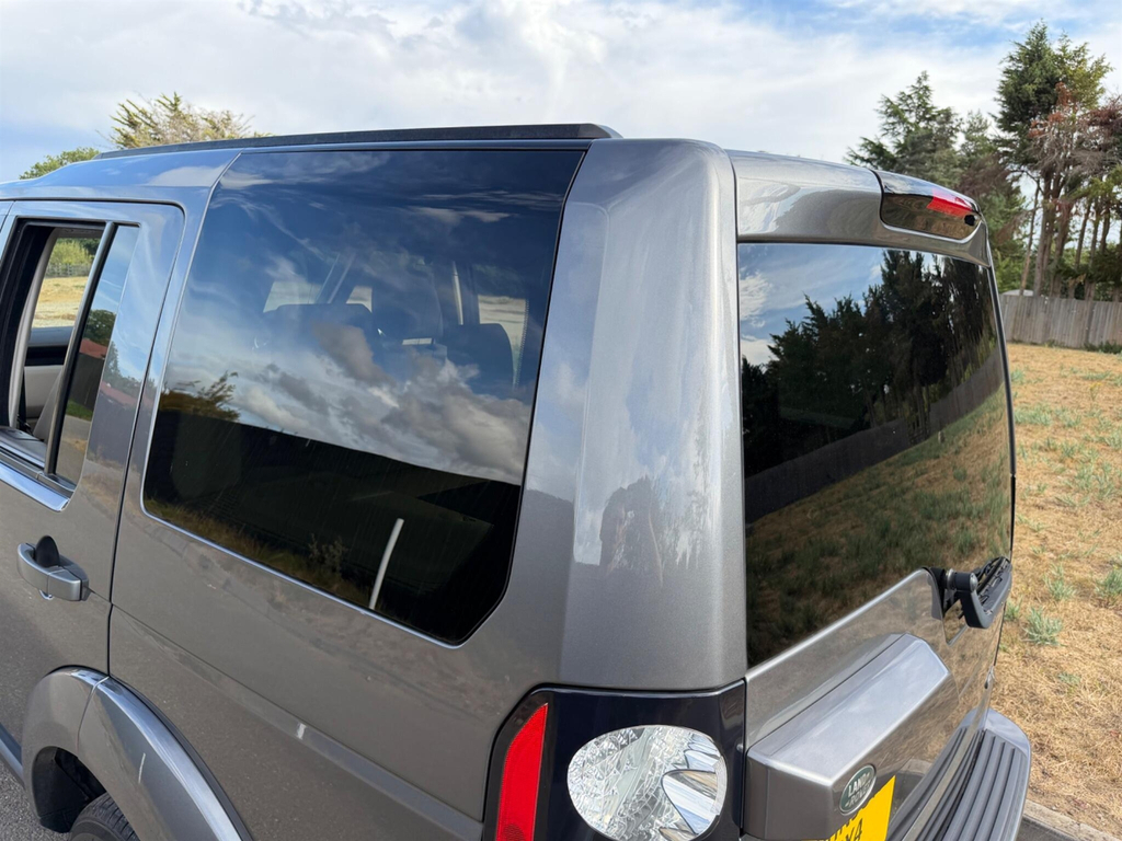 Land Rover Discovery Automatic Grey #45