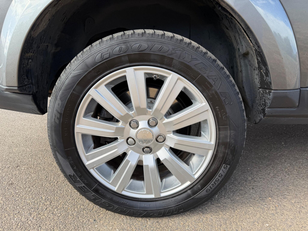 Land Rover Discovery Automatic Grey #31