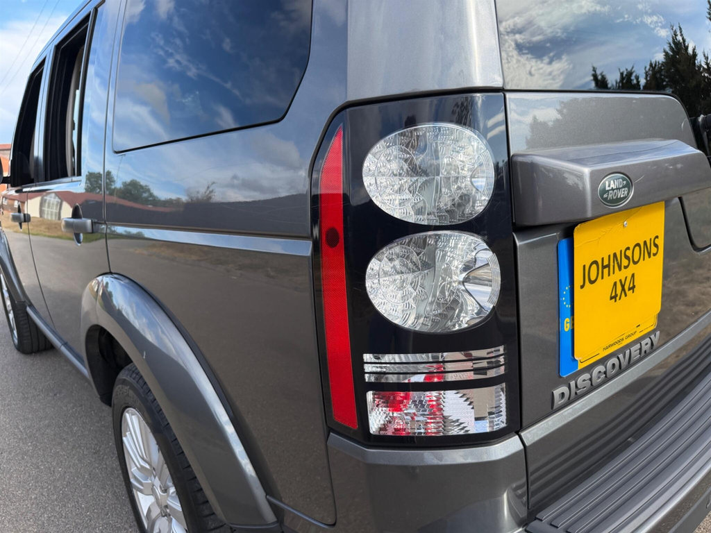 Land Rover Discovery Automatic Grey #42