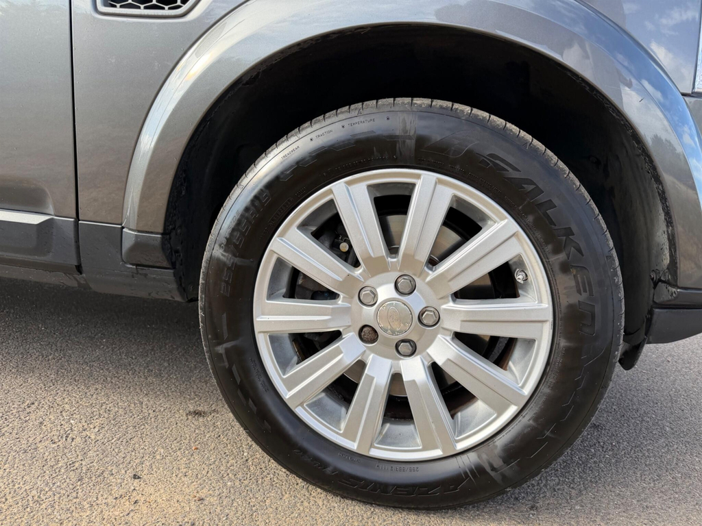 Land Rover Discovery Automatic Grey #32