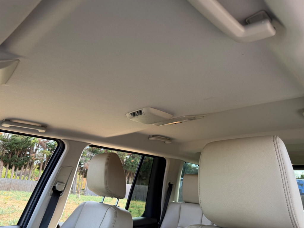 Land Rover Discovery Automatic Grey #53