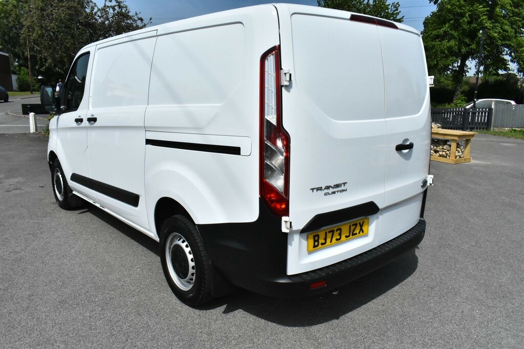 Ford Transit Custom 2.0 300 Ecoblue Leader Panel Van BK73XWA #4