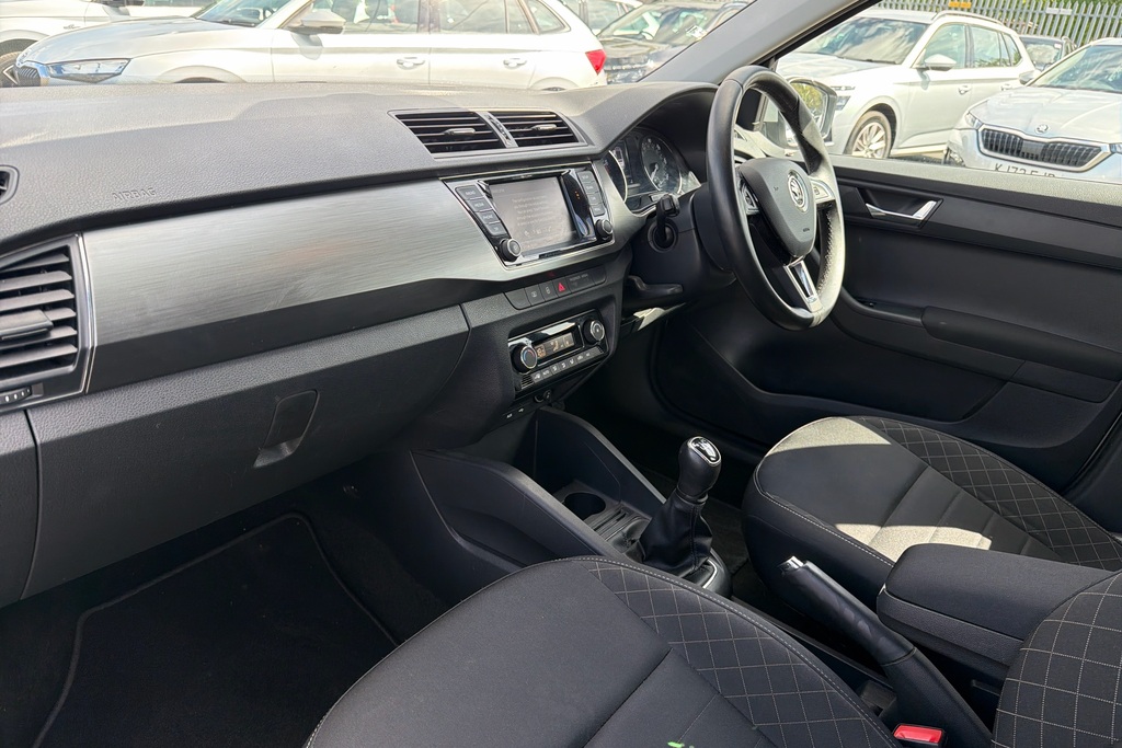 Skoda Fabia 1.0 Tsi Se L BF67GXK Silver #2