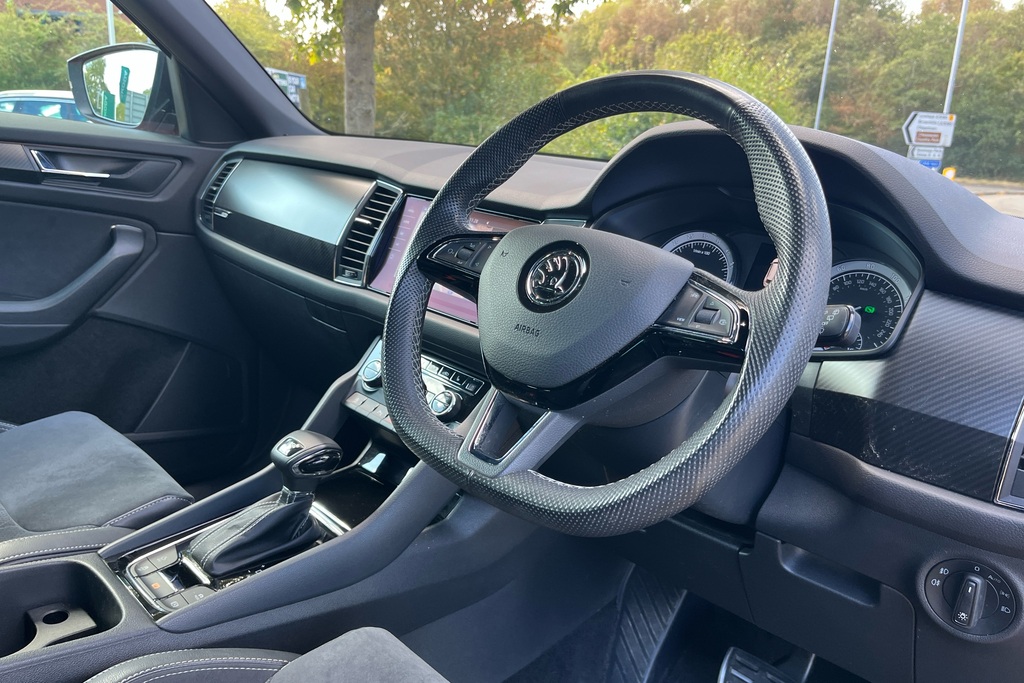 Skoda Kodiaq 2.0 Tdi 190 Sport Line 4X4 Dsg 7 Seat Red #6
